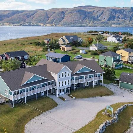 The Tides Inn Norris Point Екстер'єр фото