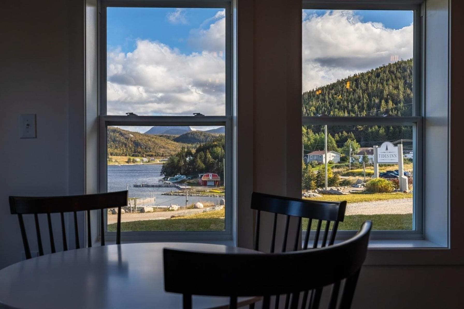 The Tides Inn Norris Point Екстер'єр фото