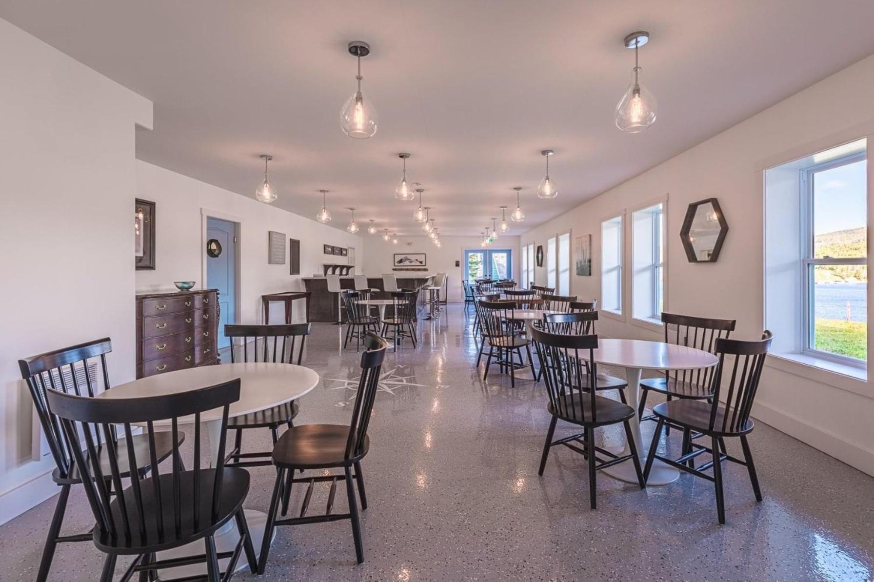 The Tides Inn Norris Point Екстер'єр фото